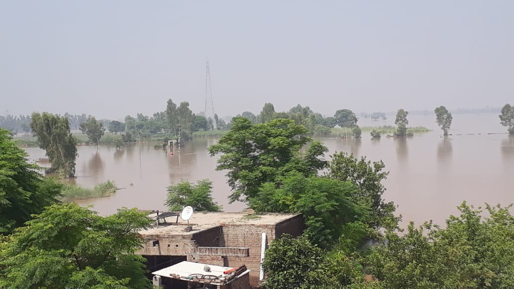 ਗਿੱਦੜਵਿੰਡੀ ਦੇ ਸ਼ੇਰਦਿਲ ਲੋਕ – ਸਾਡੇ ਪਿੰਡ ਕੋਈ ਮੰਤਰੀ ਜਾਂ ਅਧਿਕਾਰੀ ਨਾ ਆਵੇ ,