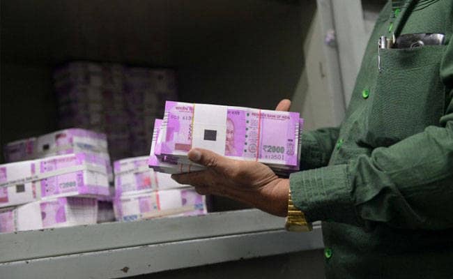 rs-2000-notes-afp_650x400_61479281302