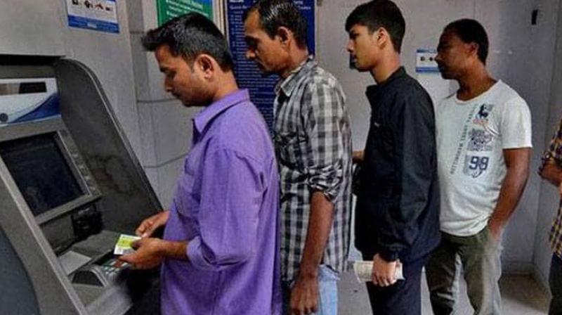 31 ਦਸੰਬਰ ਤੋਂ ਪਹਿਲਾਂ ਕਰ ਲਓ ਇਹ ਕੰਮ, ਨਹੀਂ ਰੱਦ ਹੋ ਜਾਵੇਗਾ PAN-ATM ਕਾਰਡ।