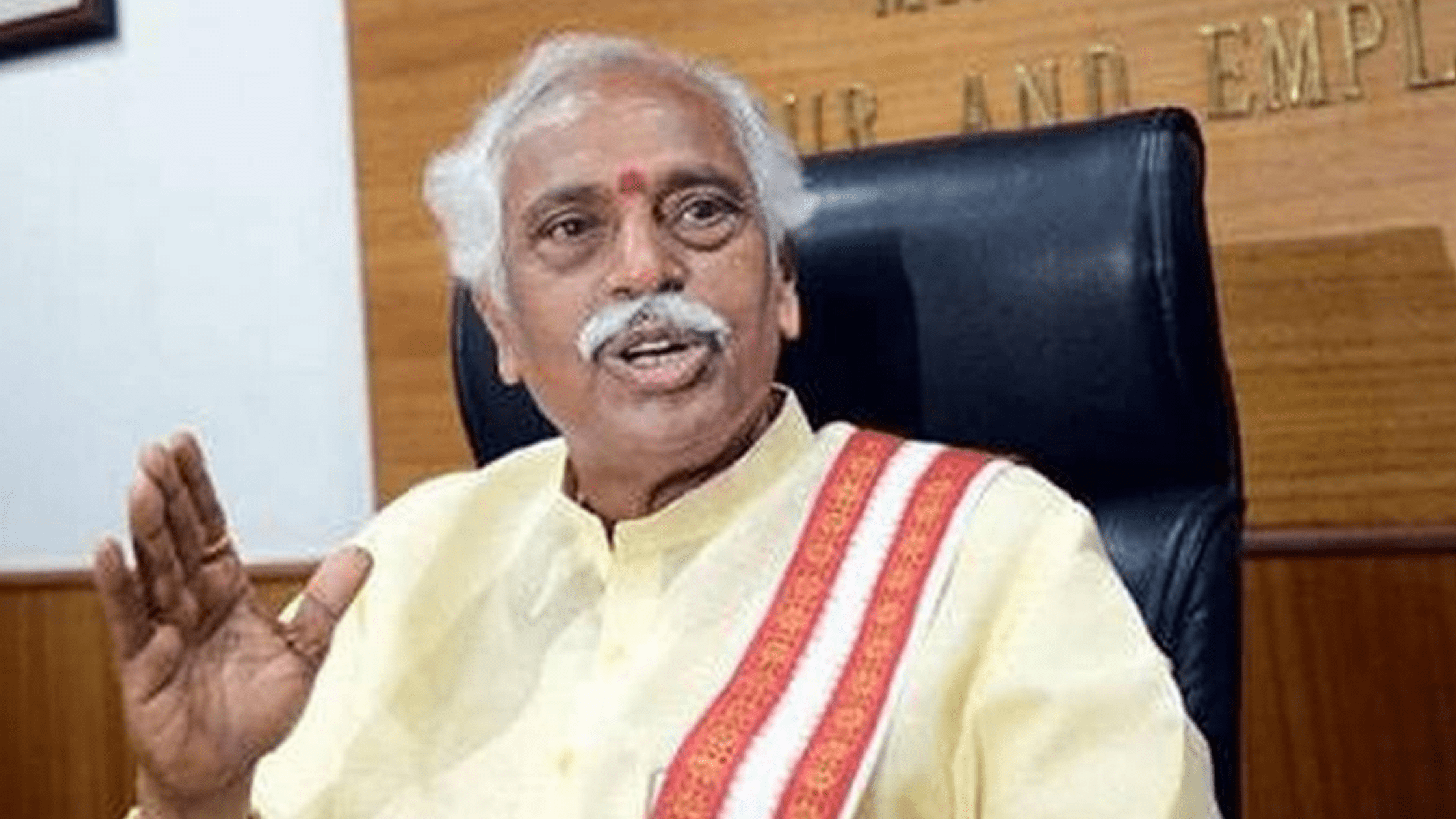 Governor Bandaru Dattatraya-min Governor Bandaru Dattatraya