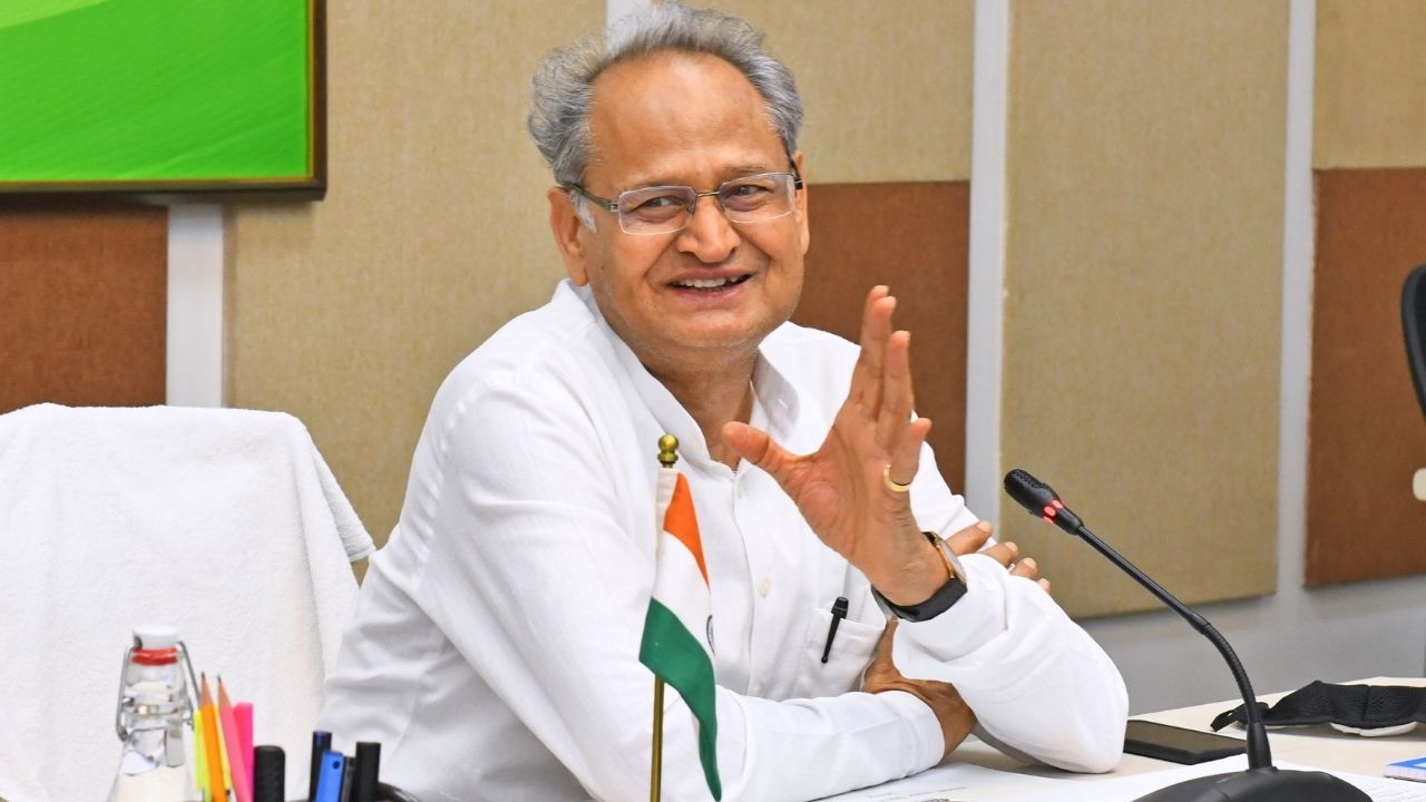 13 पर्यटक अधिकारी एवं 19 सहायक पर्यटक अधिकारी की होगी भर्ती 13 पर्यटक अधिकारी एवं 19 सहायक पर्यटक अधिकारी की होगी भर्ती