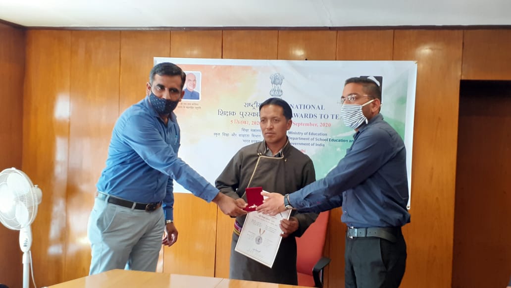 IMG-20200905-WA0026 Head teacher Sonam Gailtson of Ladakh awarded National Best Teachers’ Award