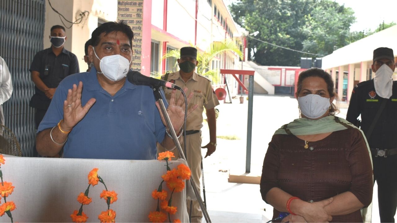 Sunder sham arora minister 1 Sunder sham arora minister 1