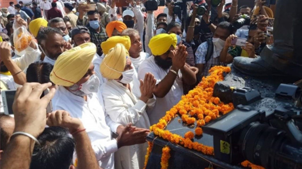 aap punjab at Bhagat singh village aap punjab at Saheed bhagat singh village