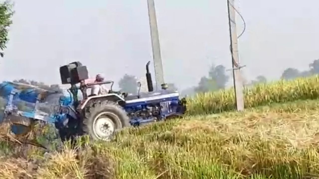 TaranTaran Farmer ਪਿਛਲੇ 5 ਸਾਲਾਂ ਤੋਂ ਫ਼ਸਲਾਂ ਦੀ ਰਹਿੰਦ-ਖੂੰਹਦ ਨੂੰ ਅੱਗ ਨਾ ਲਗਾ ਕੇ ਫ਼ਸਲਾਂ ਦਾ ਲੈ ਰਹੇ ਹਨ ਚੰਗਾ ਝਾੜ