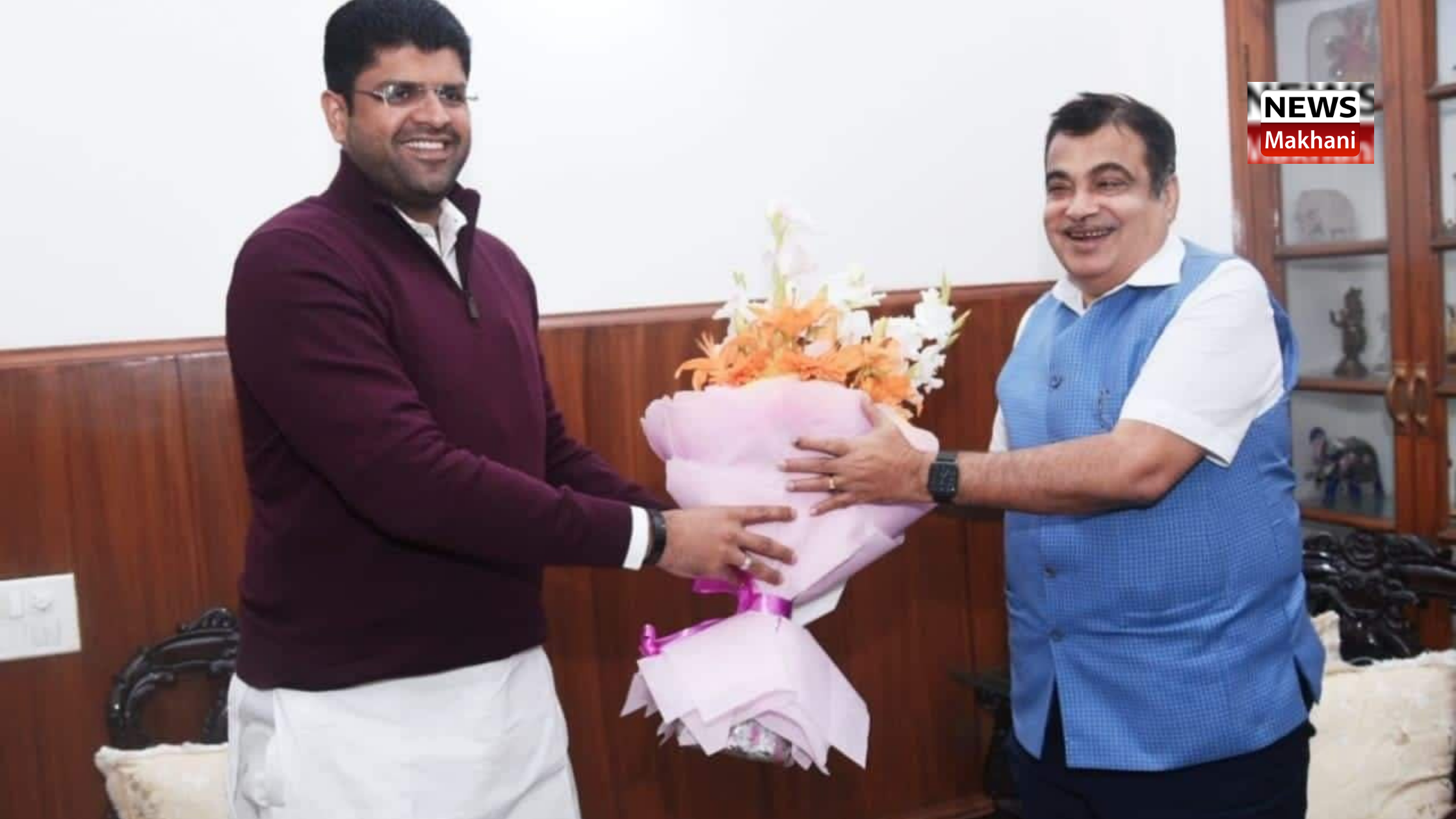 हरियाणा में सडक़ विकास कार्यों को तेजी से करवाने के लिए दुष्यंत चौटाला ने नितिन गडकरी से मुलाकात की हरियाणा में सडक़ विकास कार्यों को तेजी से करवाने के लिए दुष्यंत चौटाला ने नितिन गडकरी से मुलाकात की