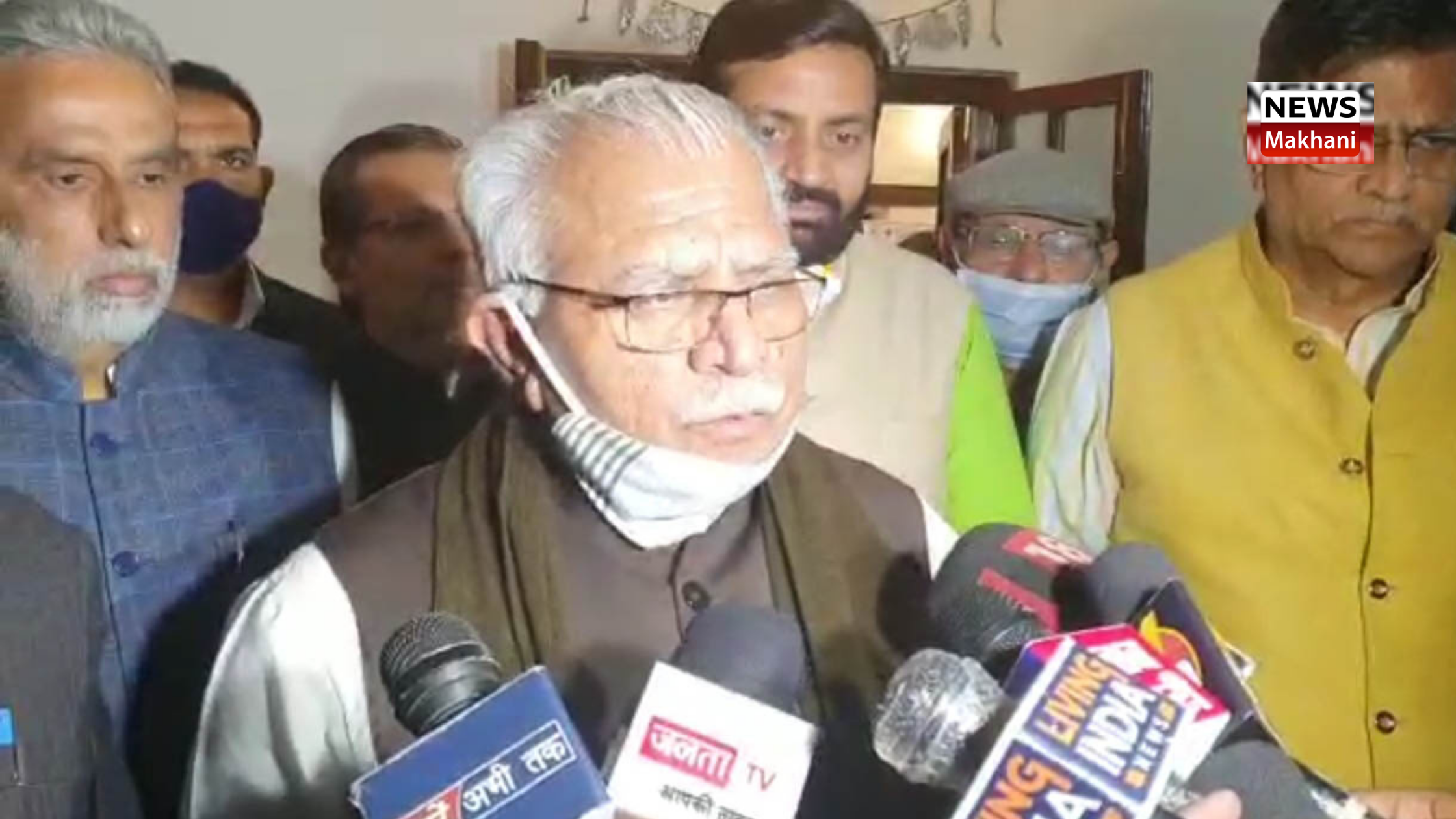 Haryana Chief Minister urges workers not to leave the State Haryana Chief Minister urges workers not to leave the State