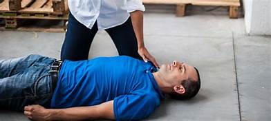 What To Do When A Person Faints What To Do When A Person Faints