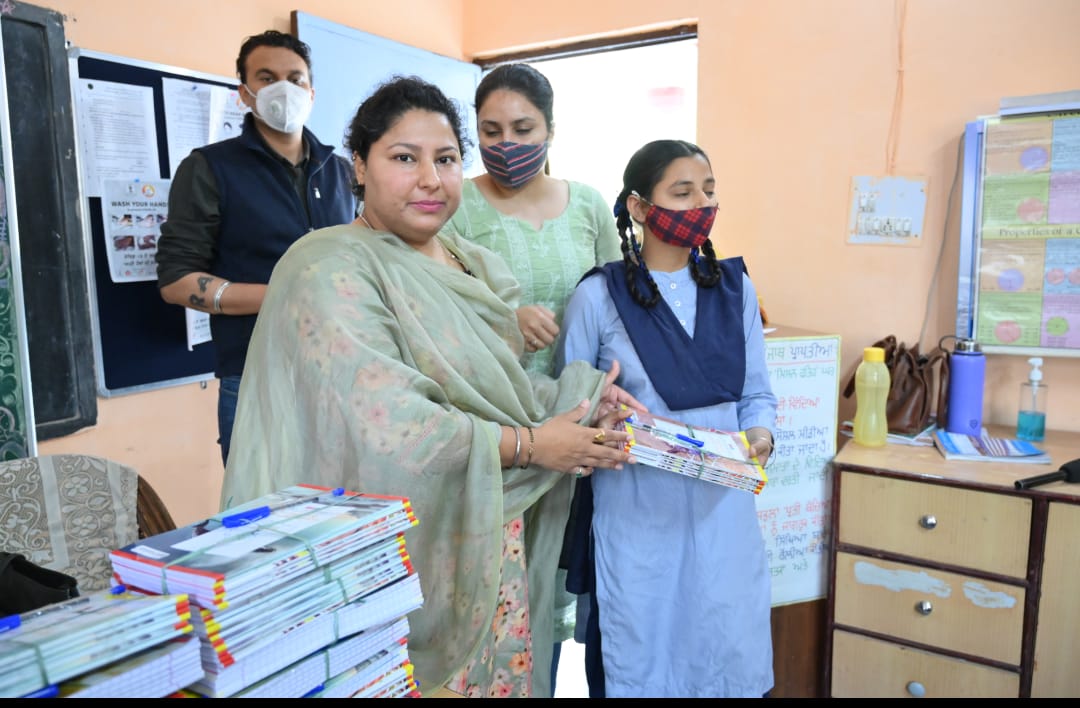 62cb5ab0-cc3a-4e92-9faa-7b6542f5f1eb