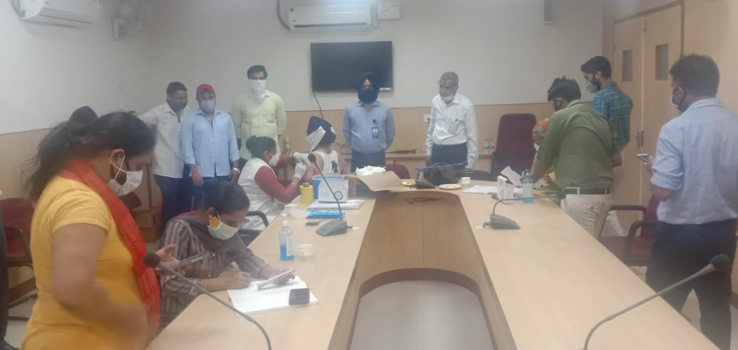 186048919_959528841469613_6478925236793840875_n