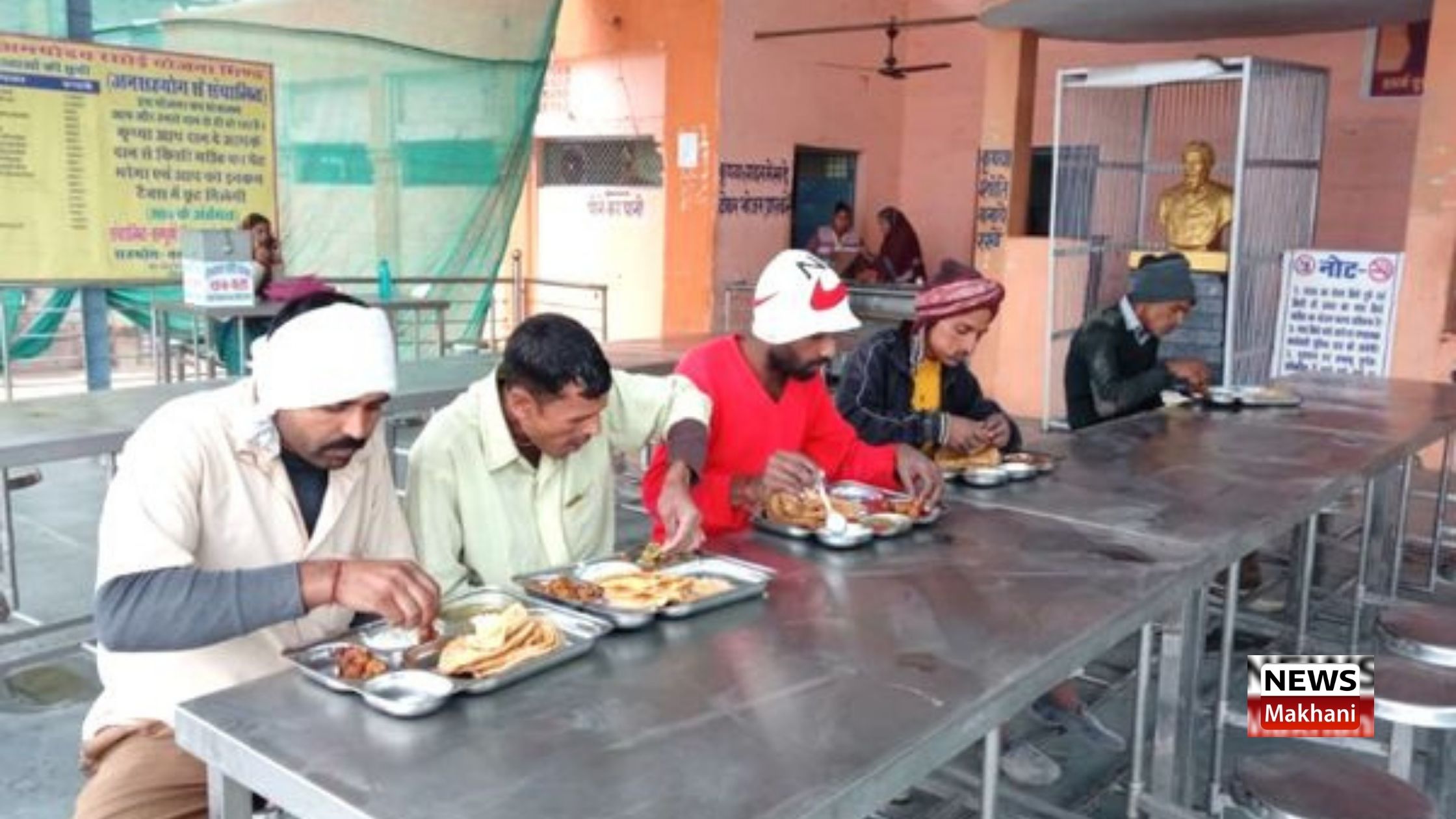 दीनदयाल रसोई में एक अप्रैल से अब तक 12 लाख से अधिक लोगों को भोजन वितरित दीनदयाल रसोई में एक अप्रैल से अब तक 12 लाख से अधिक लोगों को भोजन वितरित