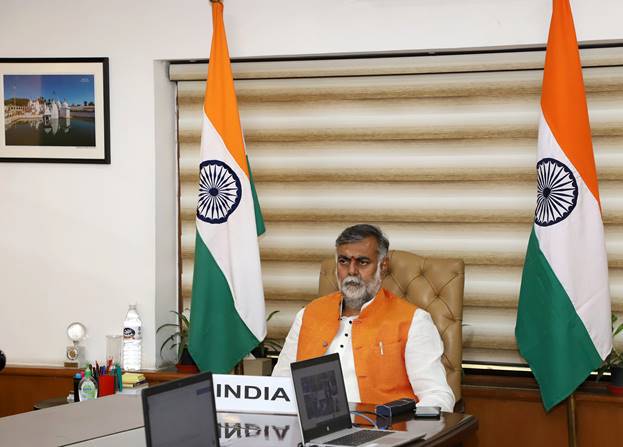 केन्द्रीय पर्यटन एवं संस्कृति मंत्री (स्वतंत्र प्रभार) श्री प्रहलाद सिंह पटेल ने आज इटली में सम्पन्न जी20 देशों के पर्यटन मंत्रियों की आभासी रूप में (वर्चुअली) हुई बैठक में भाग लिया