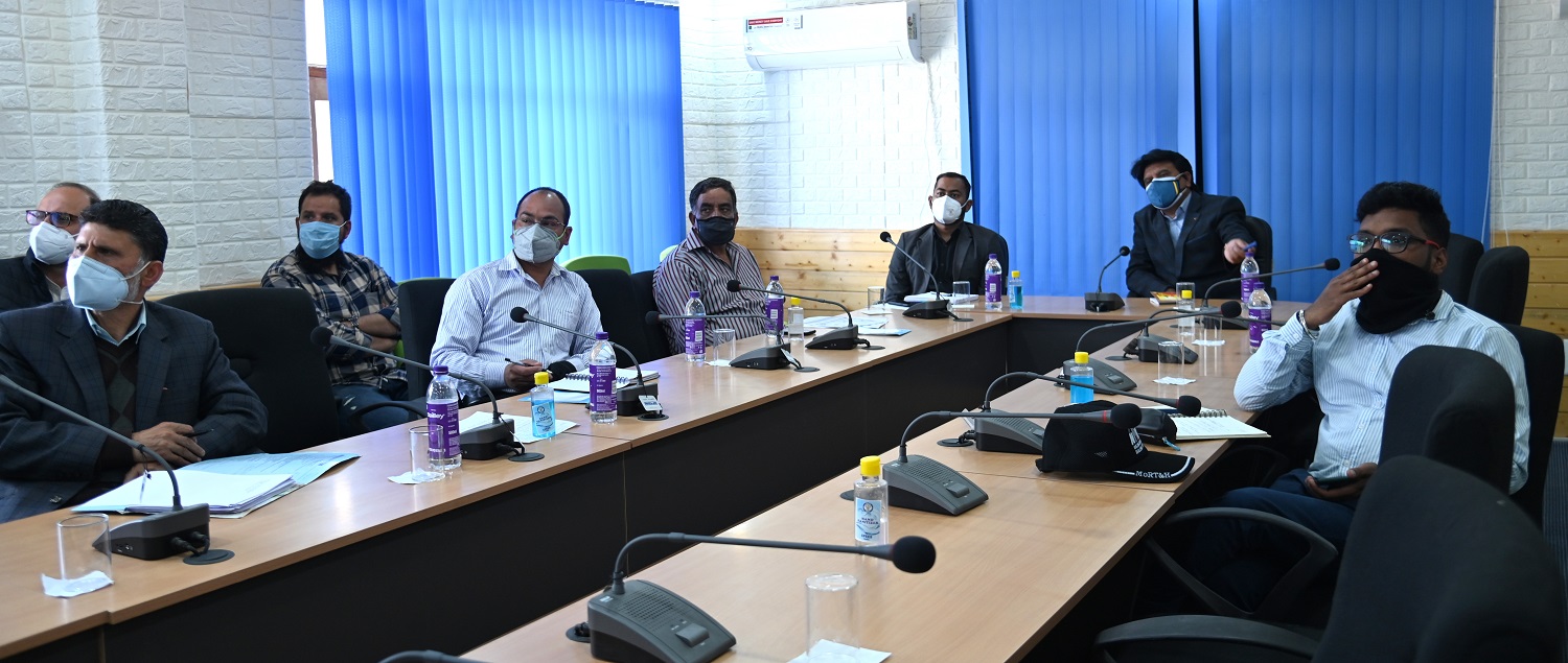 CEC Feroz Khan reviews realignment works on Kargil-Zanskar National Highway NH-301, progress of work on Zojila Tunnel construction (2)