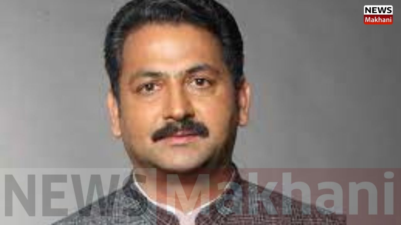 Mr. Vijay Inder Singla1