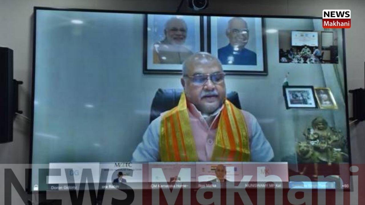 Shri Narendra Singh Tomar1