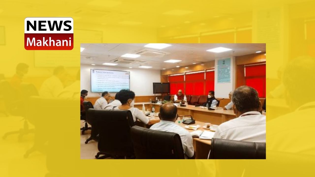 Poster making Competition by UIFT, PU (5)