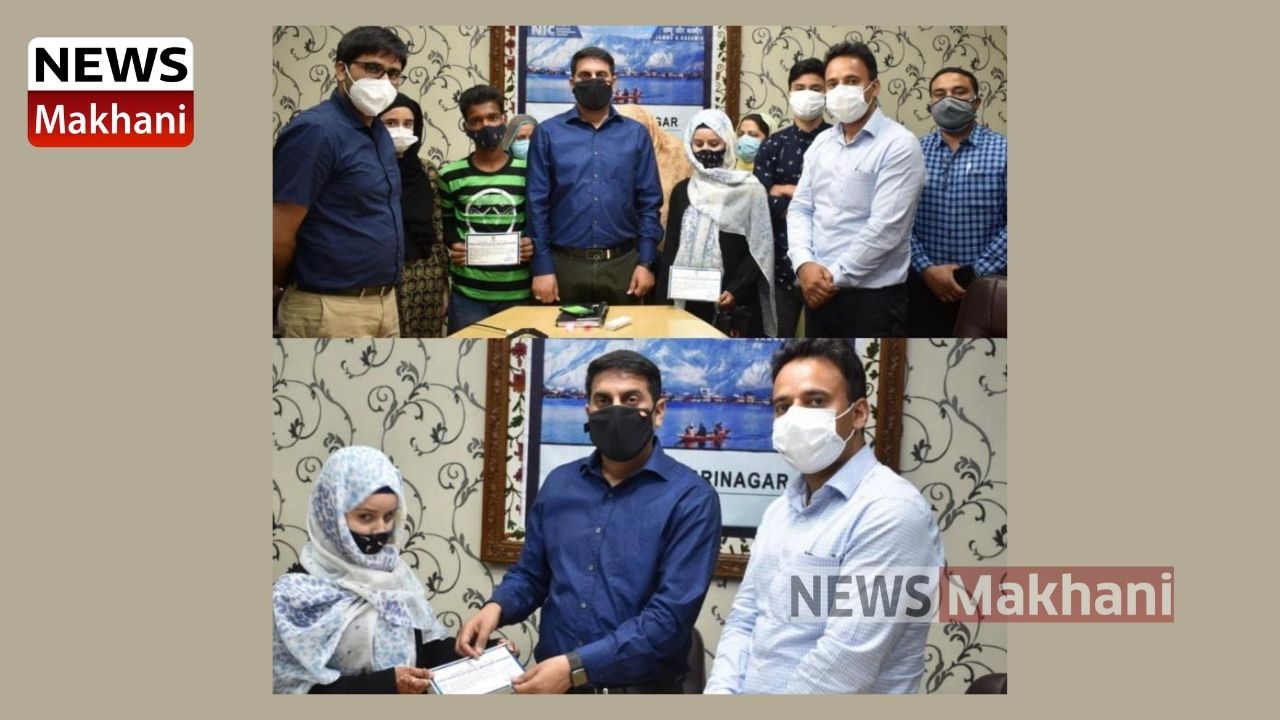 DC Srinagar hands over 76 SOs under SASCM/ SAKSHAM scheme DC Srinagar hands over 76 SOs under SASCM/ SAKSHAM scheme