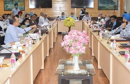 6134419538202119044597-450x294