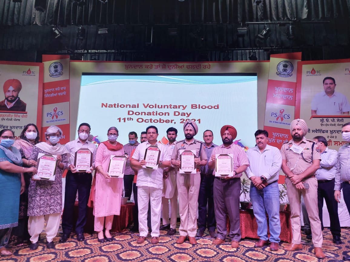 ਕੋਰੋਨਾ ਕੋਰੋਨਾ