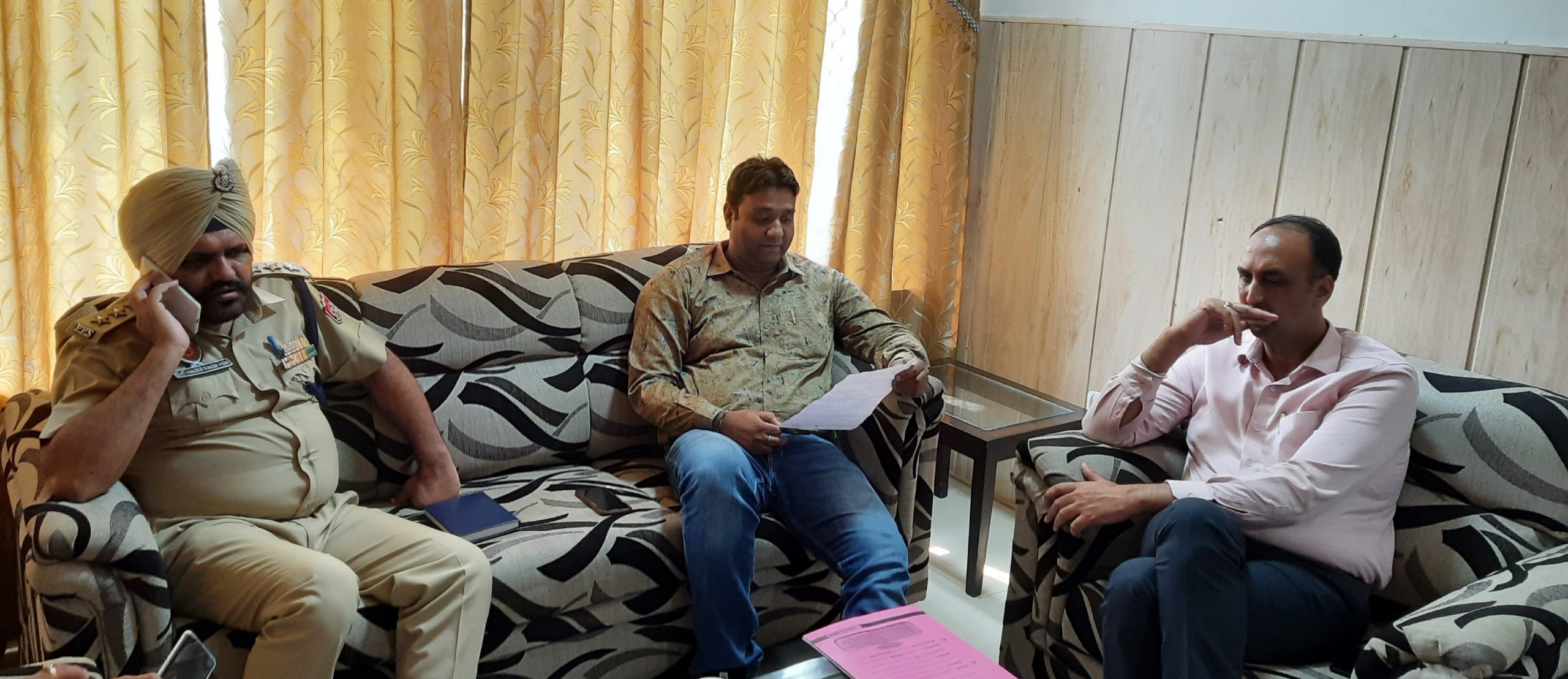 ਅਨੁਸੂਚਿਤ ਜਾਤੀ ਕਮਿਸ਼ਨ ਅਨੁਸੂਚਿਤ ਜਾਤੀ ਕਮਿਸ਼ਨ