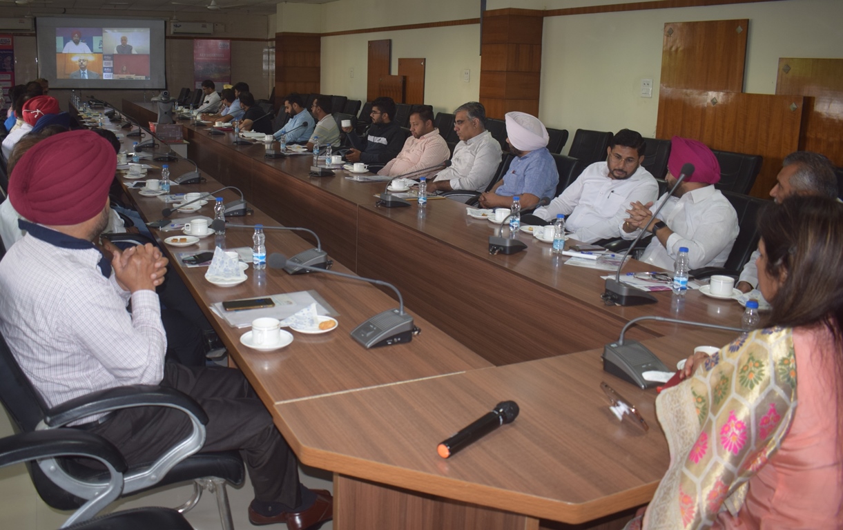 ਪ੍ਰਗਤੀਸ਼ੀਲ ਪੰਜਾਬ ਪ੍ਰਗਤੀਸ਼ੀਲ ਪੰਜਾਬ