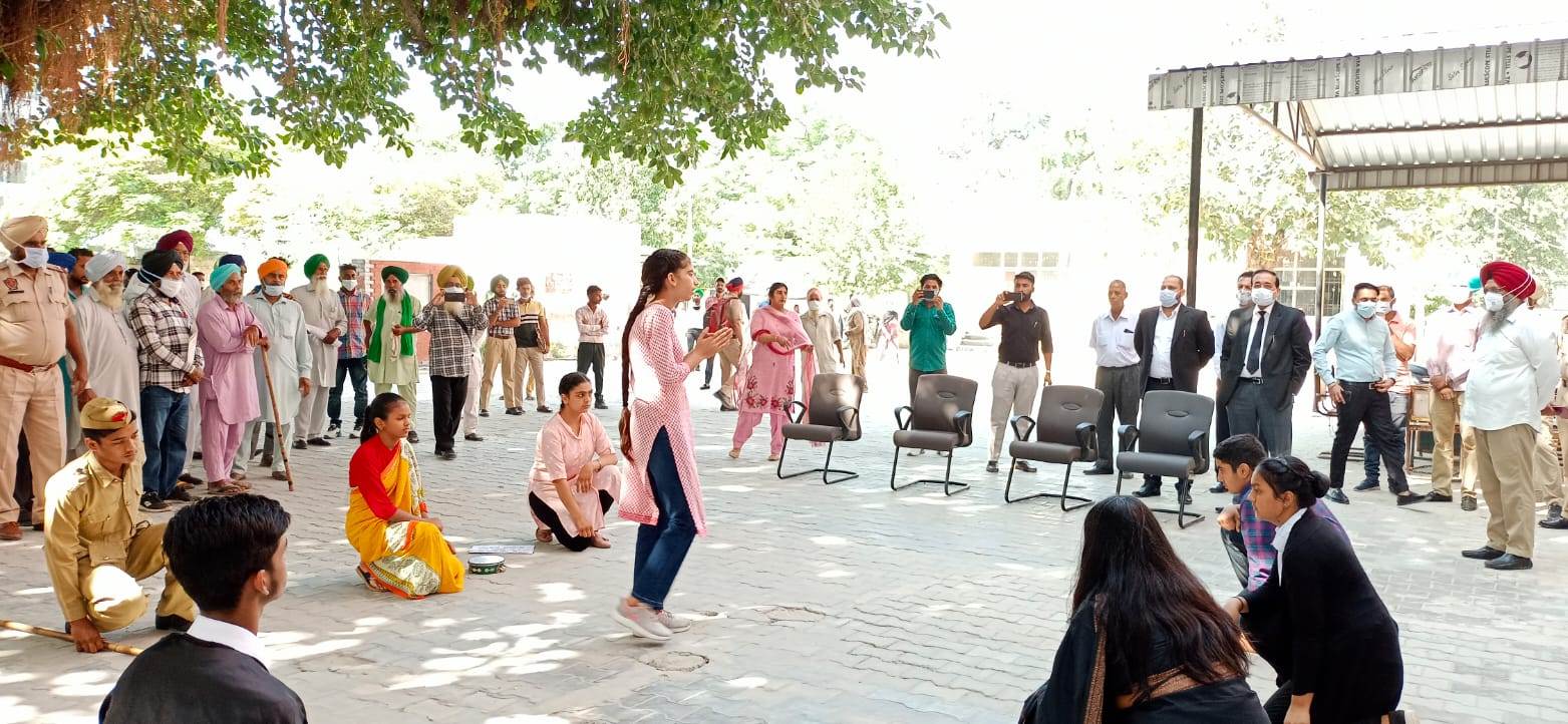 ਆਜ਼ਾਦੀ ਦਾ ਅੰਮ੍ਰਿਤ ਮਹਾਂਉਤਸਵ ਆਜ਼ਾਦੀ ਦਾ ਅੰਮ੍ਰਿਤ ਮਹਾਂਉਤਸਵ