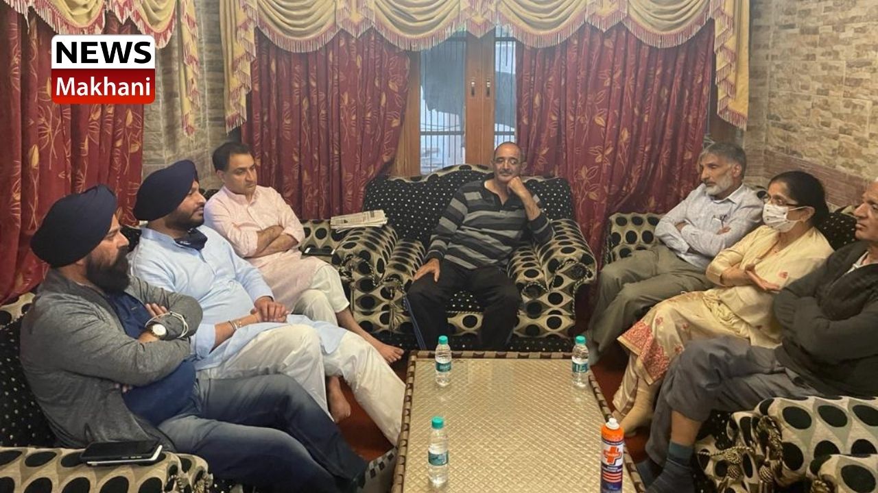 ਰਵਨੀਤ ਬਿੱਟੂ ਰਵਨੀਤ ਬਿੱਟੂ