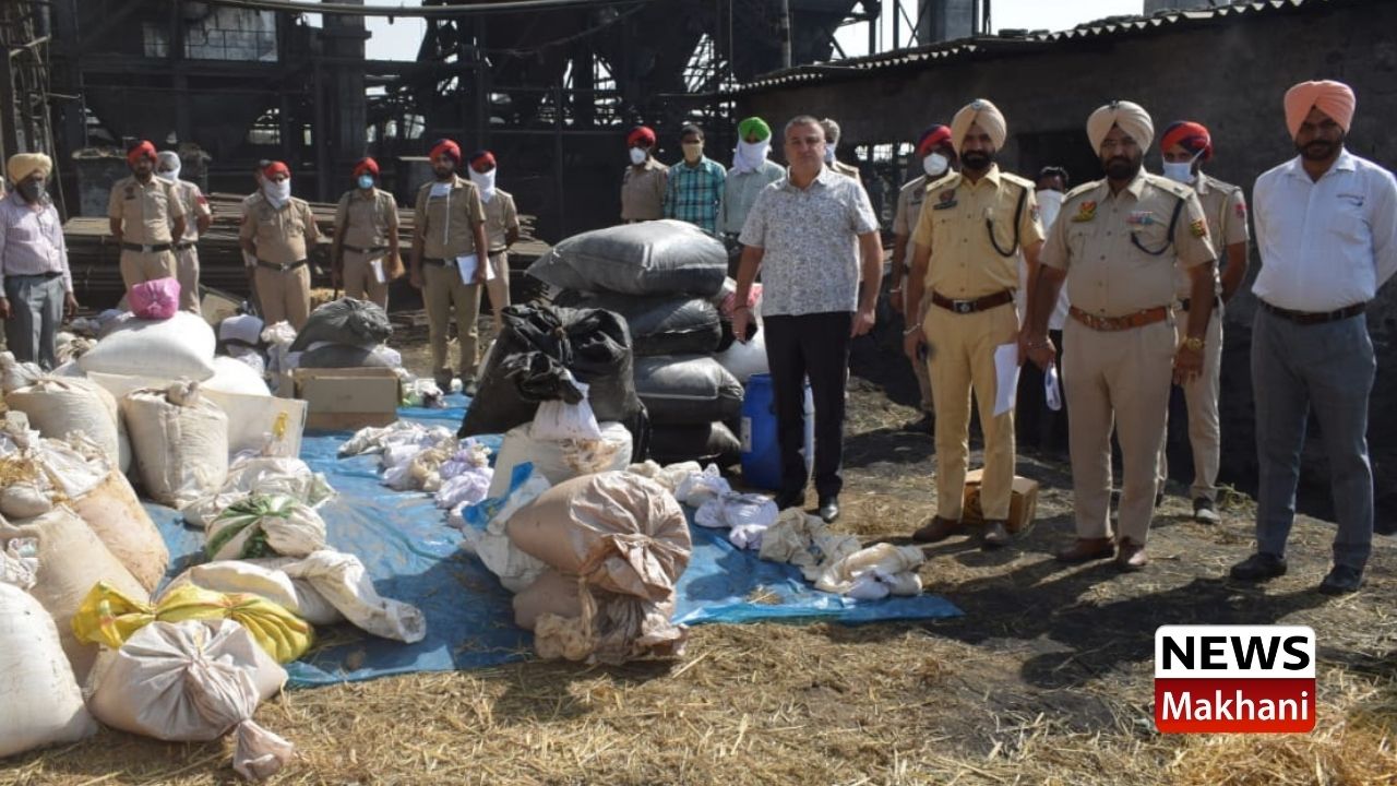 ਫਾਜਿ਼ਲਕਾ ਪੁਲਿਸ ਵੱਲੋਂ ਵੱਖ ਵੱਖ ਕੇਸਾਂ ਵਿਚ ਬਰਾਮਦ ਨਸ਼ੀਲੇ ਪਦਾਰਥ ਕੀਤੇ ਗਏ ਨਸ਼ਟ FAZILKA POLICE