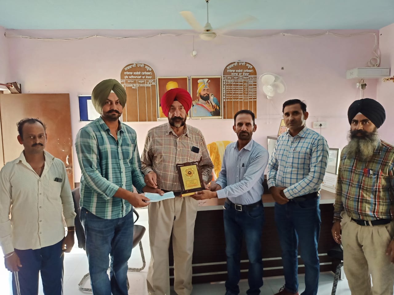 ਐਨ. ਆਰ. ਆਈ. ਐਨ. ਆਰ. ਆਈ.