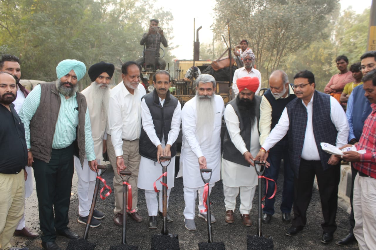 RE-CARPETING RE-CARPETING