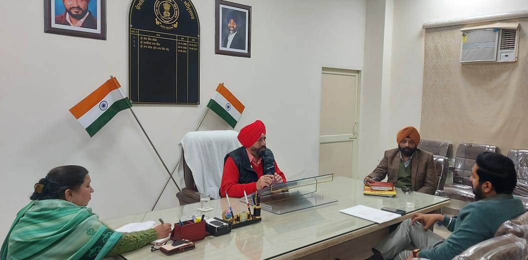 36 ਉਦਮੀਆਂ ਨੇ ਲਾਭ ਲੈਣ ਲਈ ਉਦਯੋਗ ਵਿਭਾਗ ਦੇ ਪੋਰਟਲ ਤੇ ਕੀਤਾ ਅਪਲਾਈ -ਚੇਅਰਮੈਨ ਜਿਲ੍ਹਾ ਯੋਜਨਾ ਕਮੇਟੀ 36 ਉਦਮੀਆਂ ਨੇ ਲਾਭ ਲੈਣ ਲਈ ਉਦਯੋਗ ਵਿਭਾਗ ਦੇ ਪੋਰਟਲ ਤੇ ਕੀਤਾ ਅਪਲਾਈ -ਚੇਅਰਮੈਨ ਜਿਲ੍ਹਾ ਯੋਜਨਾ ਕਮੇਟੀ