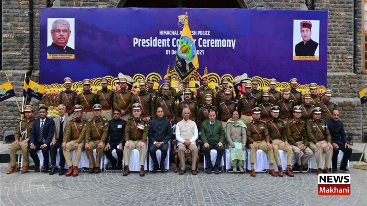 COLOR AWARD COLOR AWARD