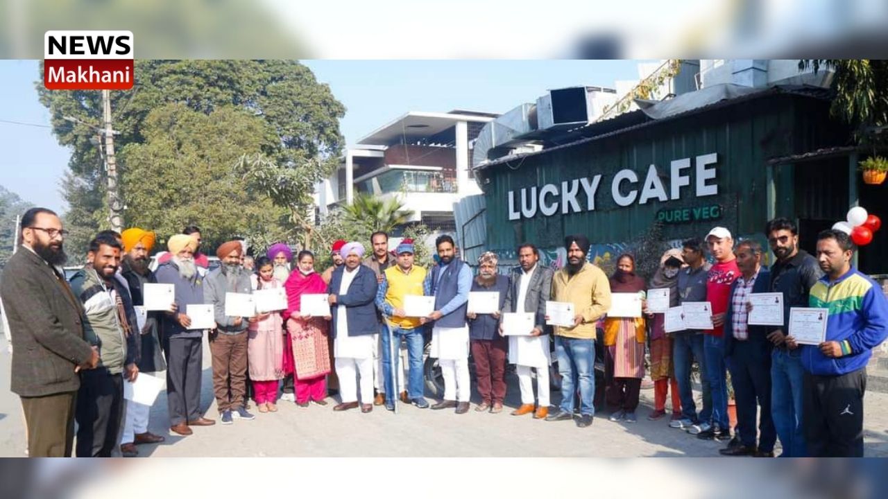 ਵਿਧਾਇਕ ਵੈਦ ਵੱਲੋਂ ਐਸ.ਸੀ. ਕਾਰਪੋਰੇਸ਼ਨ ਦੇ 64 ਕਰਜ਼ਦਾਰਾਂ ਨੂੰ ਵੰਡੇ 28.54 ਲੱਖ ਰੁਪਏ ਦੇ ਕਰਜ਼ਾ ਮੁਆਫੀ ਸਰਟੀਫਿਕੇਟ ਵਿਧਾਇਕ ਵੈਦ ਵੱਲੋਂ ਐਸ.ਸੀ. ਕਾਰਪੋਰੇਸ਼ਨ ਦੇ 64 ਕਰਜ਼ਦਾਰਾਂ ਨੂੰ ਵੰਡੇ 28.54 ਲੱਖ ਰੁਪਏ ਦੇ ਕਰਜ਼ਾ ਮੁਆਫੀ ਸਰਟੀਫਿਕੇਟ