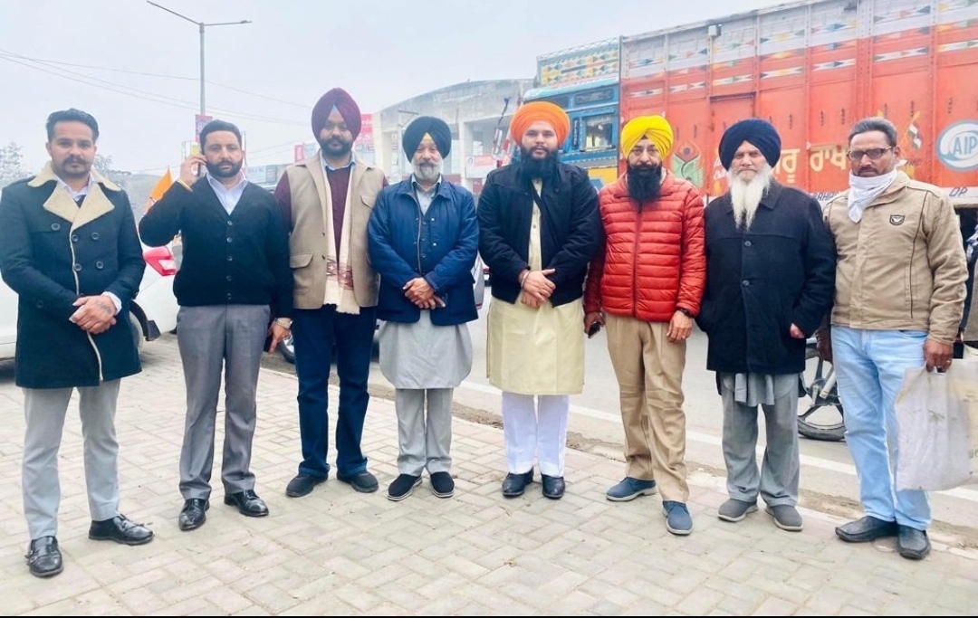 ਅਕਾਲੀ ਦਲ ਤੇ ਬਸਪਾ ਸਰਕਾਰ ਬਣਨ ਤੇ ਹਰੇਕ ਗਰੀਬ ਵਿਅਕਤੀ ਦਾ ਬੱਚਾ ਵਿਦੇਸ਼ ਪੜ੍ਹਾਈ ਕਰਨ ਜਾ ਸਕੇਗਾ : ਚੀਮਾ, ਸਾਊ ਅਕਾਲੀ ਦਲ ਤੇ ਬਸਪਾ ਸਰਕਾਰ ਬਣਨ ਤੇ ਹਰੇਕ ਗਰੀਬ ਵਿਅਕਤੀ ਦਾ ਬੱਚਾ ਵਿਦੇਸ਼ ਪੜ੍ਹਾਈ ਕਰਨ ਜਾ ਸਕੇਗਾ : ਚੀਮਾ, ਸਾਊ