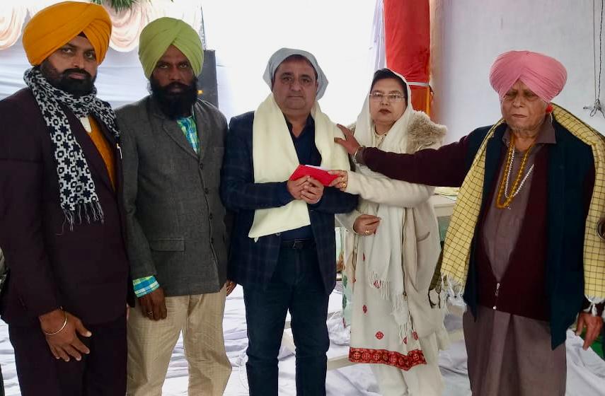 ਪੰਜਾਬੀ ਕਵੀ ਤ੍ਰੈਲੋਚਨ ਲੋਚੀ ਦਾ ਮਹੰਤ ਕਵੀ ਚਰਨ ਸਿੰਘ ਪੁਰਸਕਾਰ ਨਾਲ ਧਰਮਕੋਟ ਵਿਖੇ ਸਨਮਾਨ ਪੰਜਾਬੀ ਕਵੀ ਤ੍ਰੈਲੋਚਨ ਲੋਚੀ ਦਾ ਮਹੰਤ ਕਵੀ ਚਰਨ ਸਿੰਘ ਪੁਰਸਕਾਰ ਨਾਲ ਧਰਮਕੋਟ ਵਿਖੇ ਸਨਮਾਨ