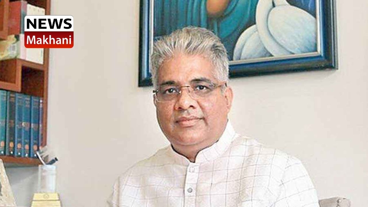 Shri Bhupender Yadav and Mr. John Kerry hold telephonic talks Shri Bhupender Yadav and Mr. John Kerry hold telephonic talks