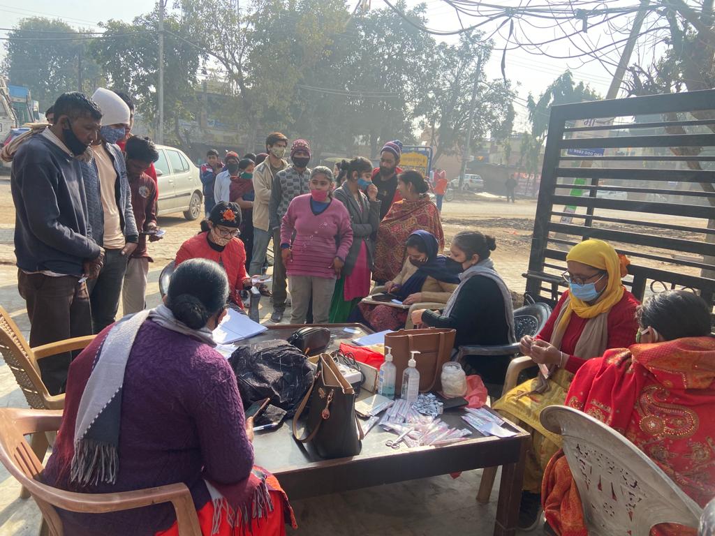 ਕੋਵਿਡ ਤੋਂ ਬਚਾਅ ਲਈ ਮੁਹਾਲੀ ਦੇ ਪਿੰਡਾ ਵਿੱਚ ਰੋਜ਼ਾਨਾ ਲਗਾਏ ਜਾ ਰਹੇ ਹਨ ਵੈਕਸੀਨੇਸ਼ਨ ਕੈਂਪ ਕੋਵਿਡ ਤੋਂ ਬਚਾਅ ਲਈ ਮੁਹਾਲੀ ਦੇ ਪਿੰਡਾ ਵਿੱਚ ਰੋਜ਼ਾਨਾ ਲਗਾਏ ਜਾ ਰਹੇ ਹਨ ਵੈਕਸੀਨੇਸ਼ਨ ਕੈਂਪ