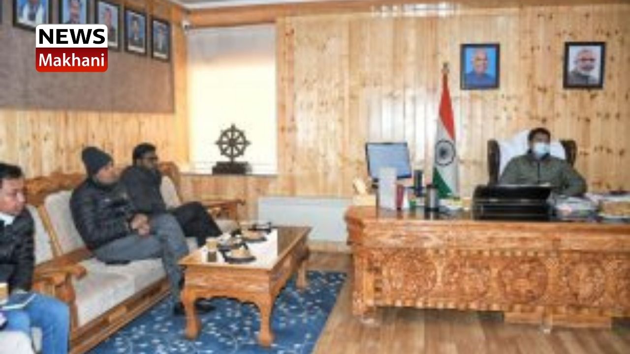 CEC reviews status of major RE projects in Leh CEC reviews status of major RE projects in Leh