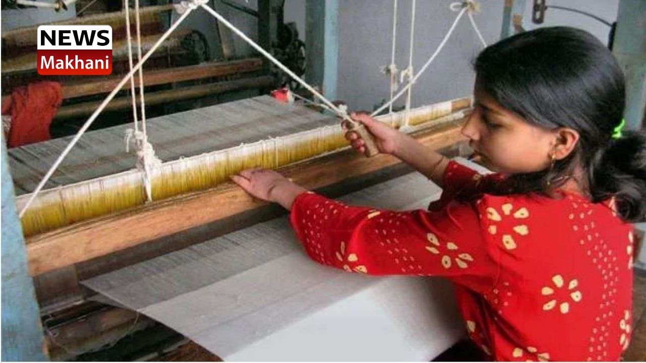 Khadi Emporium at DN Singh Road in Mumbai Banned by KVIC for Selling Fake Khadi Products Khadi Emporium at DN Singh Road in Mumbai Banned by KVIC for Selling Fake Khadi Products