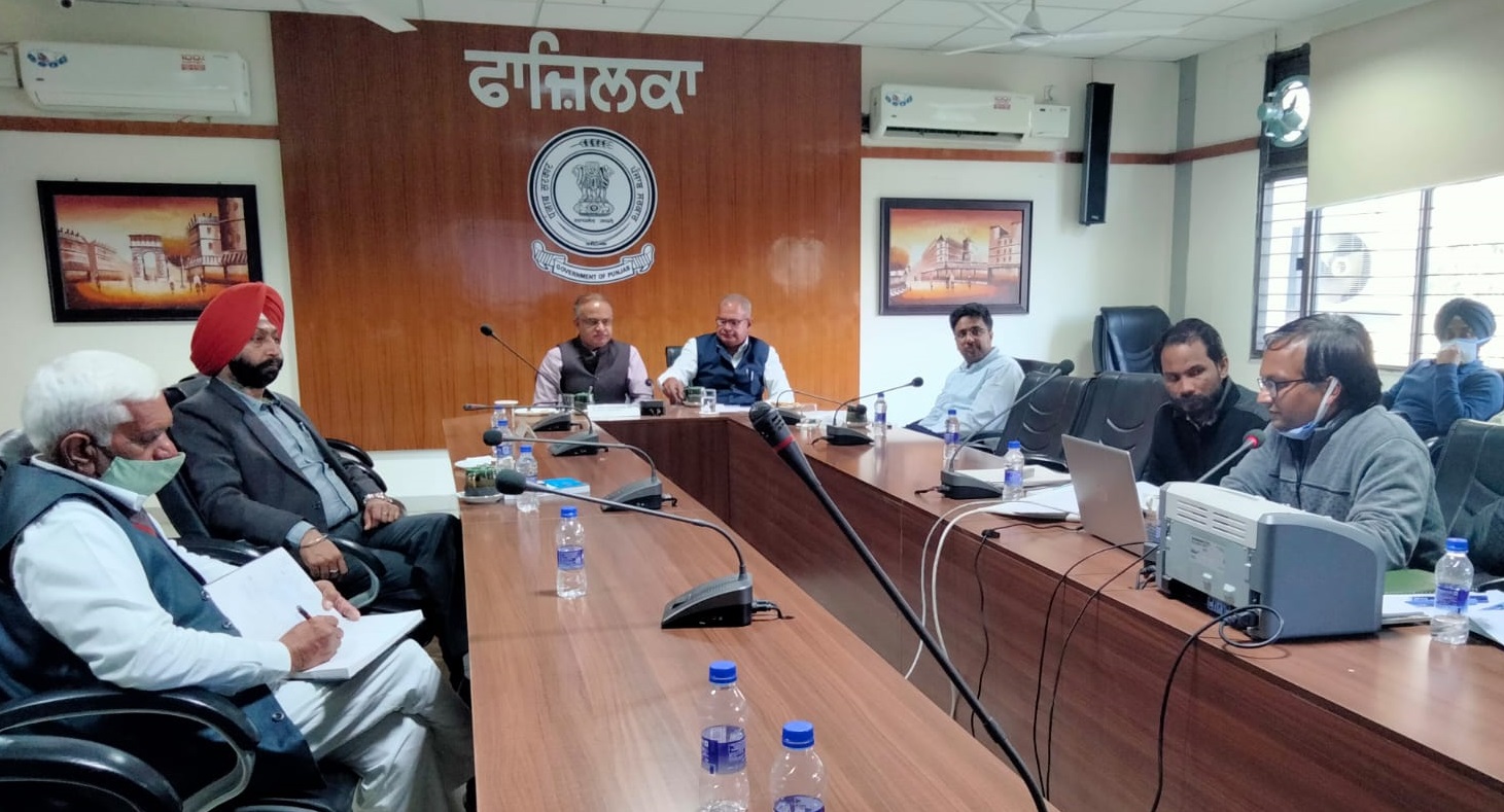 ਵੋਟਿੰਗ ਮਸ਼ੀਨਾਂ ਦੀ ਰੈਂਡੇਮਾਇਜੇਸ਼ਨ ਕੀਤੀ ਗਈ ਵੋਟਿੰਗ ਮਸ਼ੀਨਾਂ ਦੀ ਰੈਂਡੇਮਾਇਜੇਸ਼ਨ ਕੀਤੀ ਗਈ