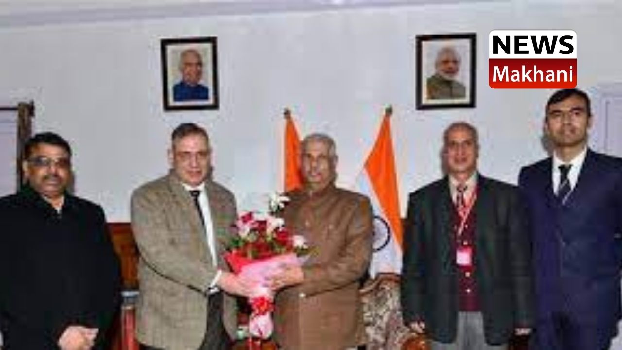 पुलिस महानिदेशक ने राज्यपाल से भेंट की पुलिस महानिदेशक ने राज्यपाल से भेंट की