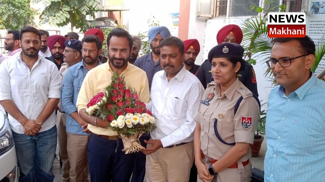 ਬਿਹਤਰੀਨ ਵਿਦਿਅਕ ਢਾਂਚੇ ਲਈ ਚੁੱਕੇ ਜਾਣਗੇ ਵਿਆਪਕ ਕਦਮ ਗੁਰਮੀਤ ਸਿੰਘ ਮੀਤ ਹੇਅਰ ਬਿਹਤਰੀਨ ਵਿਦਿਅਕ ਢਾਂਚੇ ਲਈ ਚੁੱਕੇ ਜਾਣਗੇ ਵਿਆਪਕ ਕਦਮ: ਗੁਰਮੀਤ ਸਿੰਘ ਮੀਤ ਹੇਅਰ