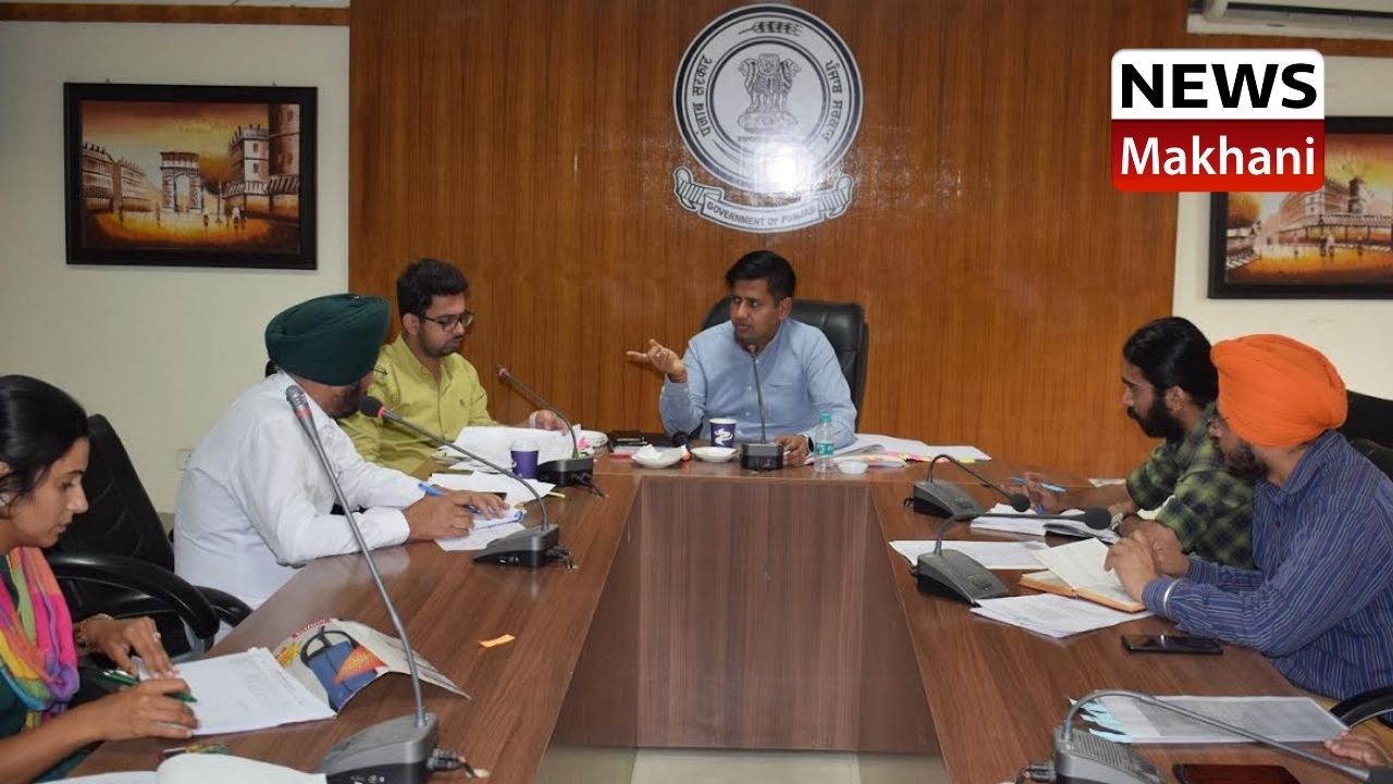 Deputy Commissioner Dr. Himanshu Aggarwal (2) Deputy Commissioner Dr. Himanshu Aggarwal (2)