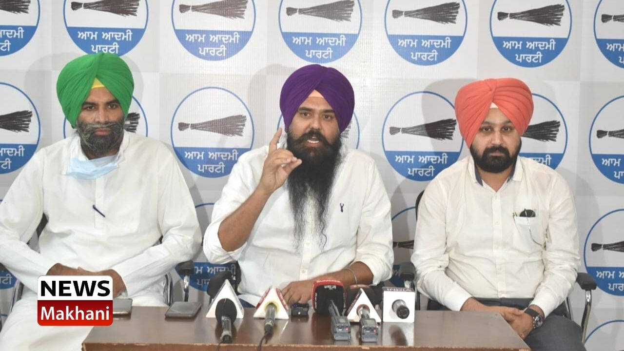 Malwinder Singh Kang (4) Malwinder Singh Kang (4)