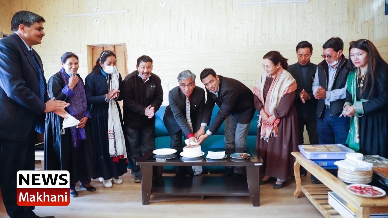 One-Day workshop on action research and academic writing organised in DIET Leh One-Day workshop on action research and academic writing organised in DIET Leh