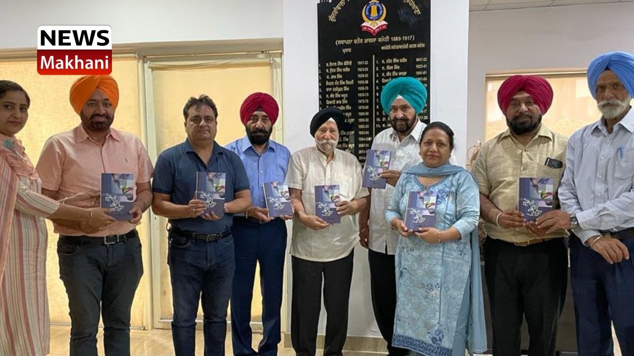 ਅਮਰੀਕਾ ਵੱਸਦੀ ਕਹਾਣੀਕਾਰ ਪਰਵੇਜ਼ ਸੰਧੂ ਦੀ ਕਹਾਣੀ ਪੁਸਤਕ ਬਲੌਰੀ ਅੱਖ ਵਾਲਾ ਮੁੰਡਾ ਪਾਠਕਾਂ ਸਨਮੁਖ ਪੇਸ਼ ਅਮਰੀਕਾ ਵੱਸਦੀ ਕਹਾਣੀਕਾਰ ਪਰਵੇਜ਼ ਸੰਧੂ ਦੀ ਕਹਾਣੀ ਪੁਸਤਕ ਬਲੌਰੀ ਅੱਖ ਵਾਲਾ ਮੁੰਡਾ ਪਾਠਕਾਂ ਸਨਮੁਖ ਪੇਸ਼