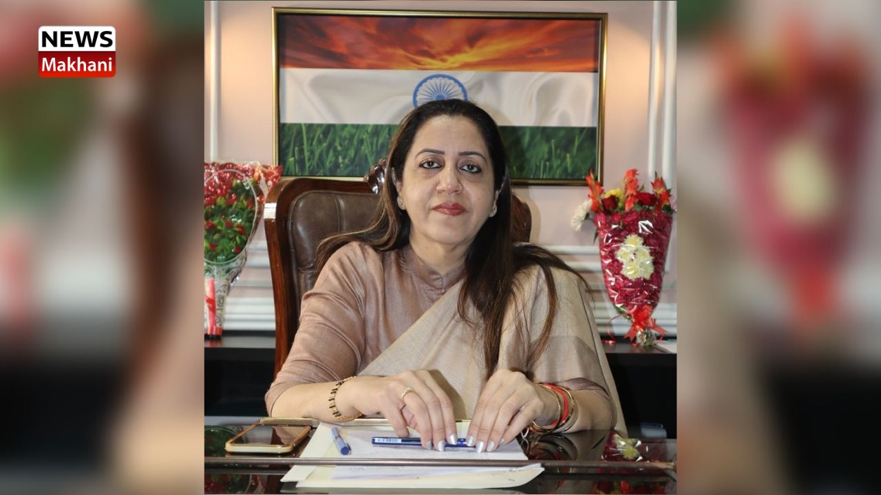 Senu Duggal (2) Senu Duggal (2)