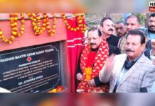 Union Minister Dr Jitendra Singh lays foundation stone of the road project from Ramnagar to Ramwail in Udhampur, J&K