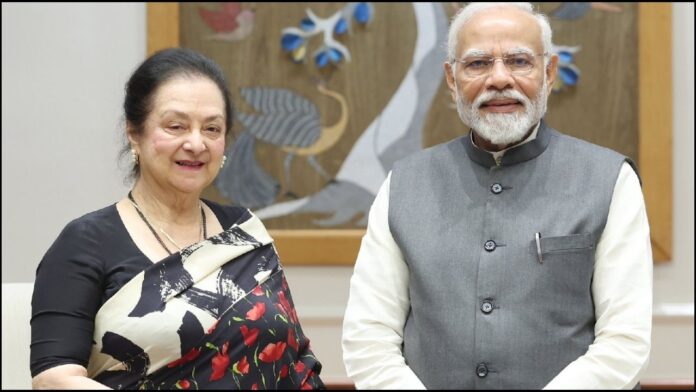 National - PM meets Saira Banu