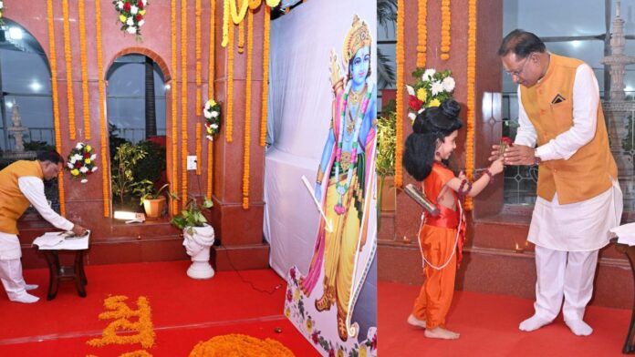 मुख्यमंत्री ने ‘पहुना‘ में दीप प्रज्जवलित